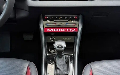 Skoda Karoq I, 2023 год, 1 550 000 рублей, 15 фотография