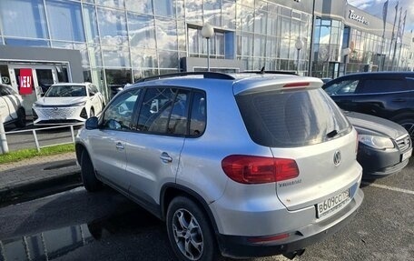 Volkswagen Tiguan I, 2012 год, 729 000 рублей, 2 фотография