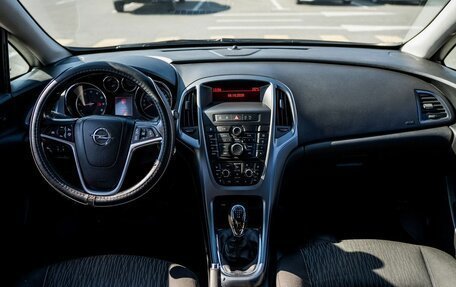 Opel Astra J, 2013 год, 860 000 рублей, 8 фотография