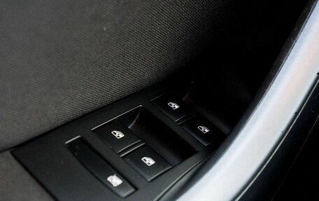 Opel Astra J, 2013 год, 860 000 рублей, 13 фотография