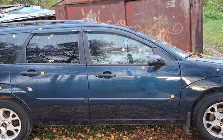 Ford Focus IV, 2001 год, 150 000 рублей, 3 фотография