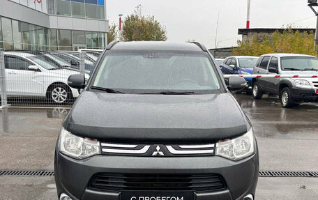 Mitsubishi Outlander III рестайлинг 3, 2013 год, 1 295 000 рублей, 7 фотография