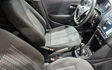 Volkswagen Polo VI (EU Market), 2019 год, 1 030 000 рублей, 17 фотография