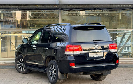 Toyota Land Cruiser 200, 2020 год, 4 999 000 рублей, 2 фотография