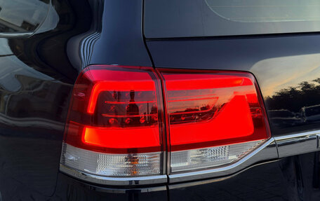 Toyota Land Cruiser 200, 2020 год, 4 999 000 рублей, 19 фотография