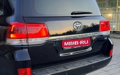 Toyota Land Cruiser 200, 2020 год, 4 999 000 рублей, 20 фотография