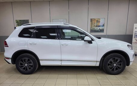 Volkswagen Touareg III, 2016 год, 2 540 000 рублей, 3 фотография