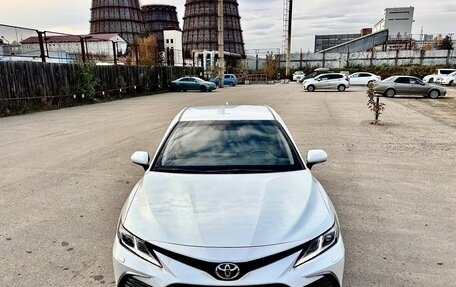 Toyota Camry, 2021 год, 3 350 000 рублей, 6 фотография