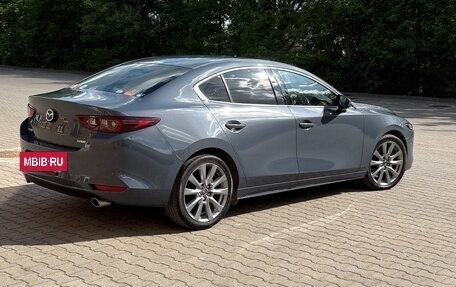Mazda 3, 2022 год, 2 140 000 рублей, 5 фотография