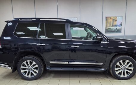 Toyota Land Cruiser 200, 2015 год, 4 480 000 рублей, 4 фотография