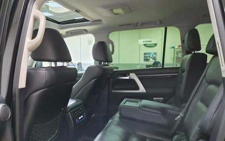 Toyota Land Cruiser 200, 2015 год, 4 480 000 рублей, 21 фотография
