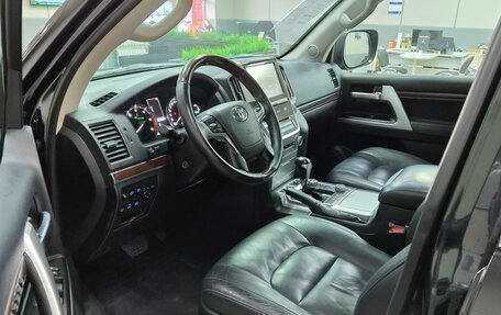 Toyota Land Cruiser 200, 2015 год, 4 480 000 рублей, 19 фотография