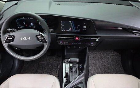 KIA Niro, 2023 год, 1 300 000 рублей, 9 фотография