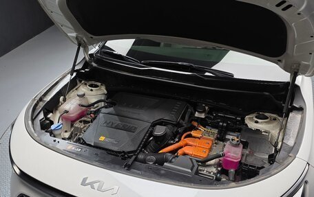 KIA Niro, 2023 год, 1 300 000 рублей, 29 фотография