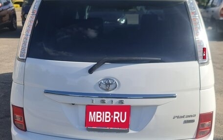 Toyota ISis I, 2010 год, 830 000 рублей, 6 фотография