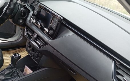 Skoda Rapid II, 2021 год, 799 000 рублей, 15 фотография
