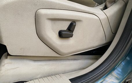 Jeep Commander, 2006 год, 1 250 000 рублей, 23 фотография