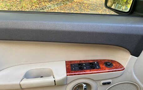 Jeep Commander, 2006 год, 1 250 000 рублей, 24 фотография