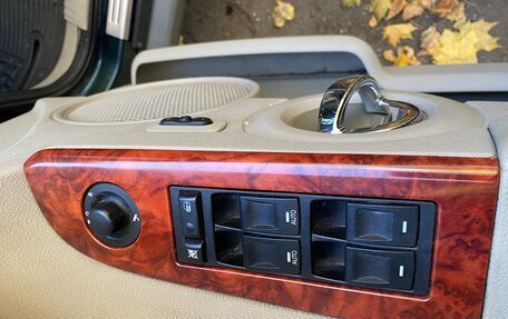 Jeep Commander, 2006 год, 1 250 000 рублей, 25 фотография