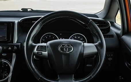 Toyota Wish II, 2013 год, 1 549 000 рублей, 14 фотография