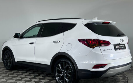 Hyundai Santa Fe III рестайлинг, 2018 год, 2 440 000 рублей, 4 фотография