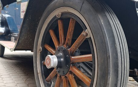 Willys Knight Model 20, 1923 год, 16 000 000 рублей, 9 фотография