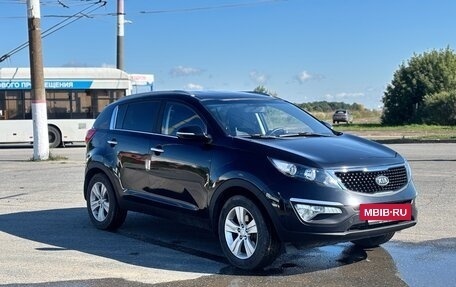 KIA Sportage III, 2013 год, 1 000 000 рублей, 2 фотография