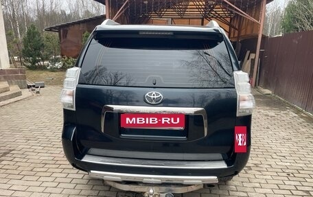Toyota Land Cruiser Prado 150 рестайлинг 2, 2011 год, 2 750 000 рублей, 7 фотография