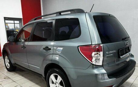 Subaru Forester, 2010 год, 850 000 рублей, 2 фотография