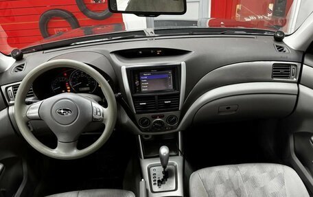 Subaru Forester, 2010 год, 850 000 рублей, 9 фотография
