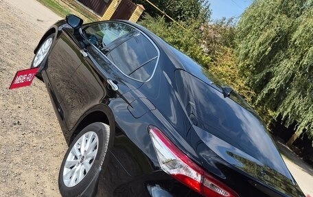 Toyota Camry, 2021 год, 2 800 000 рублей, 5 фотография