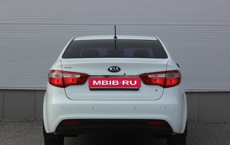 KIA Rio III рестайлинг, 2013 год, 799 000 рублей, 4 фотография