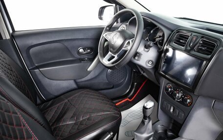 Renault Logan II, 2021 год, 1 349 000 рублей, 11 фотография
