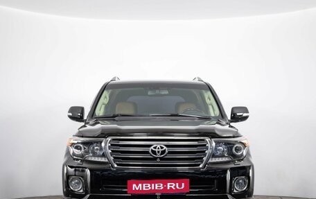 Toyota Land Cruiser 200, 2015 год, 4 049 000 рублей, 3 фотография