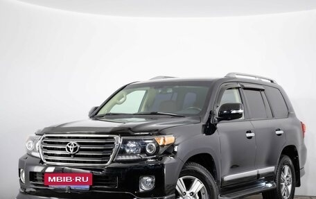 Toyota Land Cruiser 200, 2015 год, 4 049 000 рублей, 4 фотография