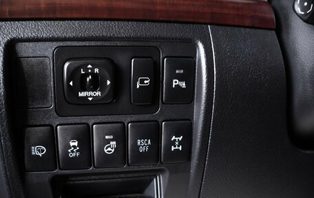 Toyota Land Cruiser 200, 2015 год, 4 049 000 рублей, 23 фотография