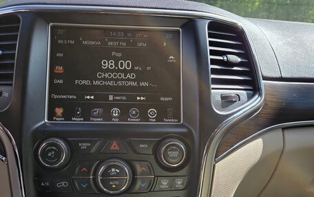 Jeep Grand Cherokee, 2016 год, 3 150 000 рублей, 15 фотография