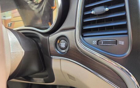 Jeep Grand Cherokee, 2016 год, 3 150 000 рублей, 14 фотография