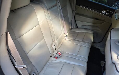 Jeep Grand Cherokee, 2016 год, 3 150 000 рублей, 19 фотография