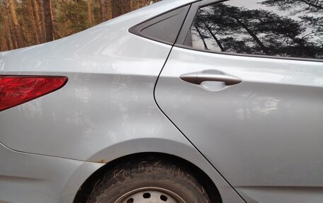 Hyundai Solaris II рестайлинг, 2012 год, 500 000 рублей, 4 фотография