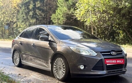 Ford Focus III, 2013 год, 940 000 рублей, 2 фотография