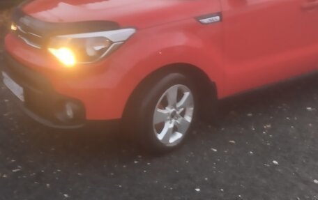 KIA Soul II рестайлинг, 2018 год, 1 619 000 рублей, 11 фотография