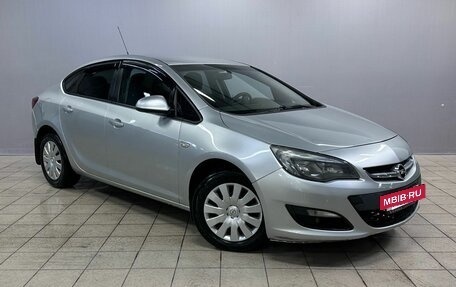 Opel Astra J, 2014 год, 690 000 рублей, 3 фотография