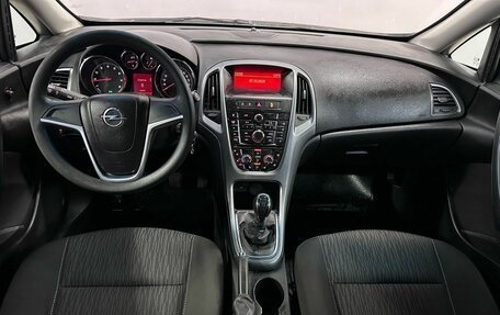 Opel Astra J, 2014 год, 690 000 рублей, 13 фотография