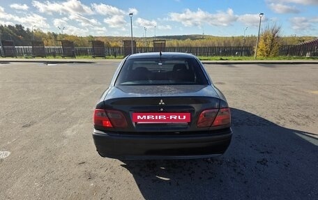 Mitsubishi Carisma I, 2003 год, 130 000 рублей, 3 фотография