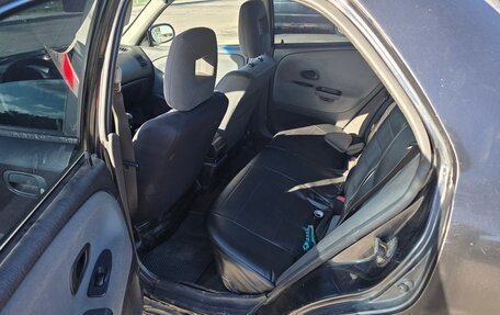 Mitsubishi Carisma I, 2003 год, 130 000 рублей, 9 фотография