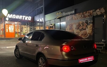 Volkswagen Passat B6, 2007 год, 630 000 рублей, 4 фотография