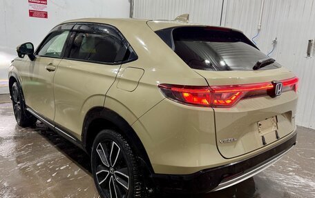 Honda Vezel, 2021 год, 2 900 000 рублей, 10 фотография