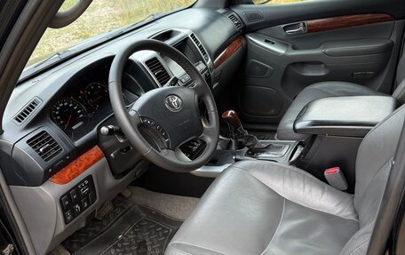 Toyota Land Cruiser Prado 120 рестайлинг, 2007 год, 1 600 000 рублей, 13 фотография