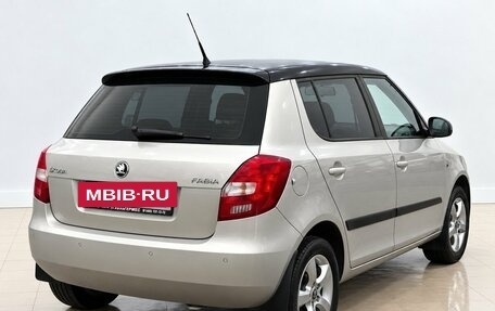 Skoda Fabia II, 2013 год, 770 000 рублей, 4 фотография